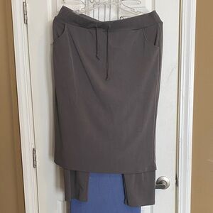 Gray Women's Skirt Attached Leggings